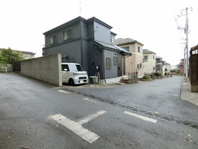 【前面道路含む現地写真】 | 松戸市下矢切戸建て