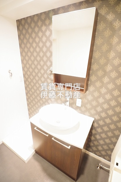 プレシオールの洗面所