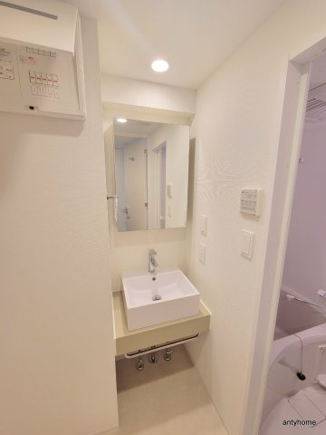 アプリーレ西本町　仲介手数料無料の洗面所