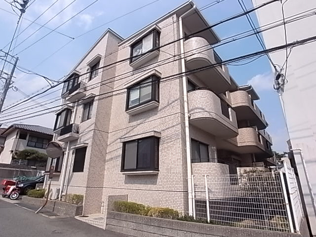 パーク・ハイム上御影の外観