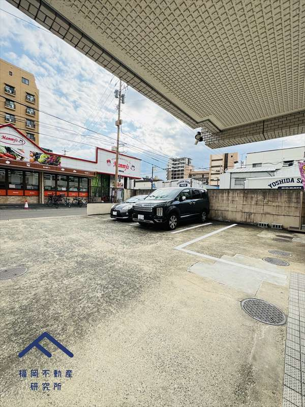 シティライフ美野島の駐車場