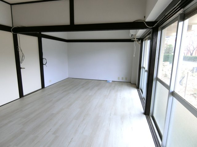 カーサ徳寿の居間・リビング