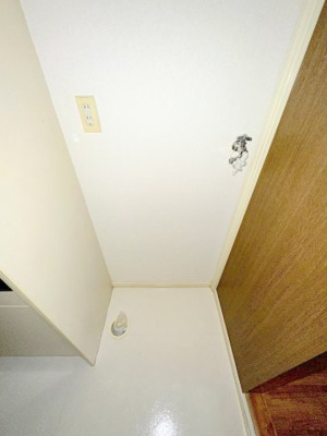 【設備】 | グリーンハウス翠 | 室内に洗濯機置き場がございます！