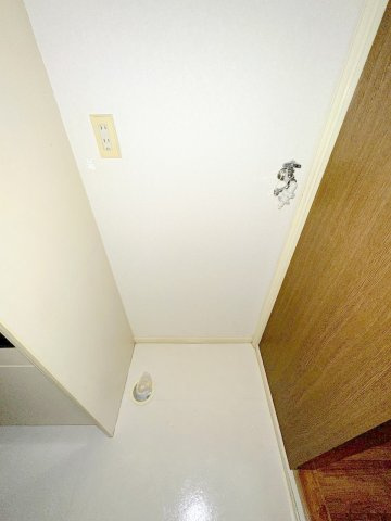 【設備】 | グリーンハウス翠 | 室内に洗濯機置き場がございます！