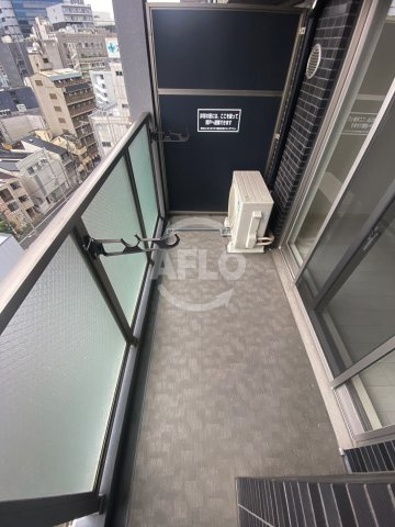 プレサンス野田阪神駅前ザ・プレミアムのバルコニー|プレサンス野田阪神駅前ザ・プレミアム　バルコニー