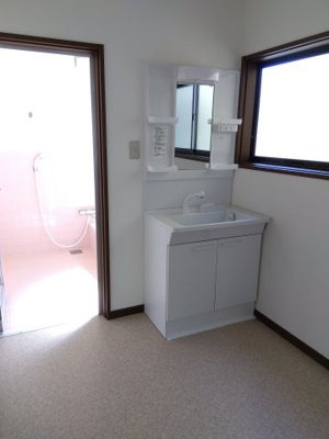 【脱衣所】 | 鳥取市面影2丁目中古戸建て