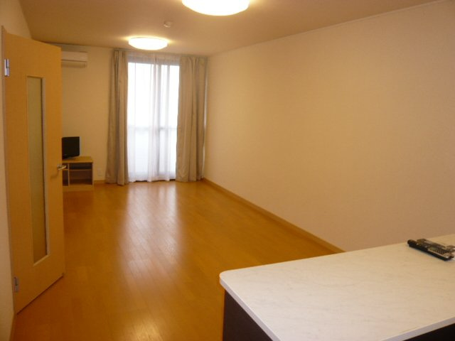 レオパレス紫峰ヶ丘Ⅰの寝室