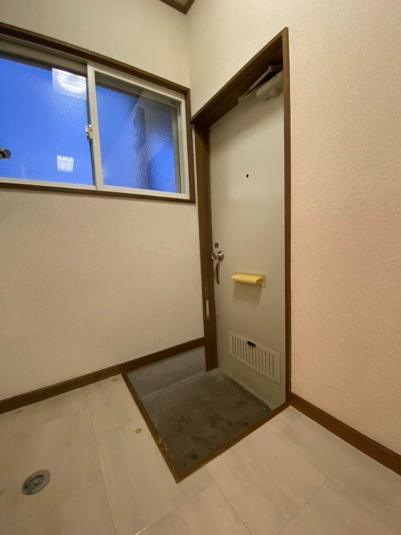 アーバンエステートの玄関