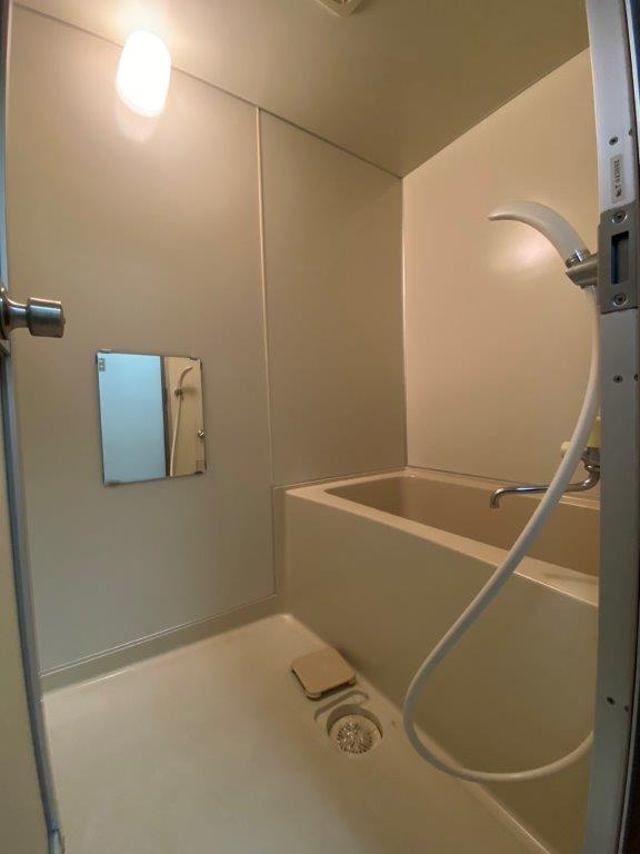 アーバンエステートの浴室