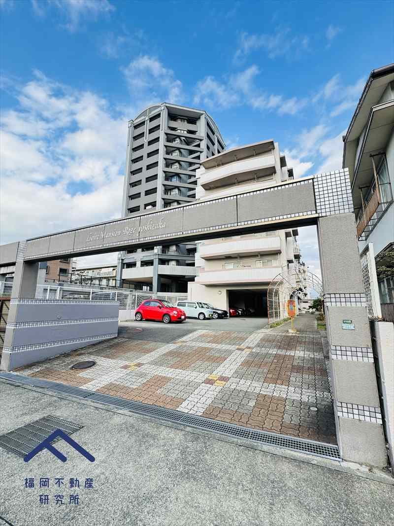 ロワールマンションロゼの外観