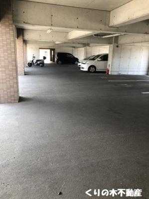 【駐車場】 | レジデンス河南 | 駐車場があります