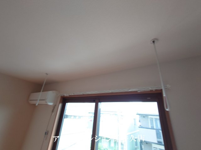 アークグレイスⅡの設備|室内物干し（雨の日などに重宝します）