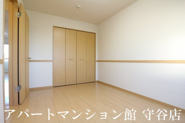 Wing Court SOMEYAの寝室