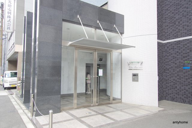 カルムクレール258　仲介手数料無料のエントランス