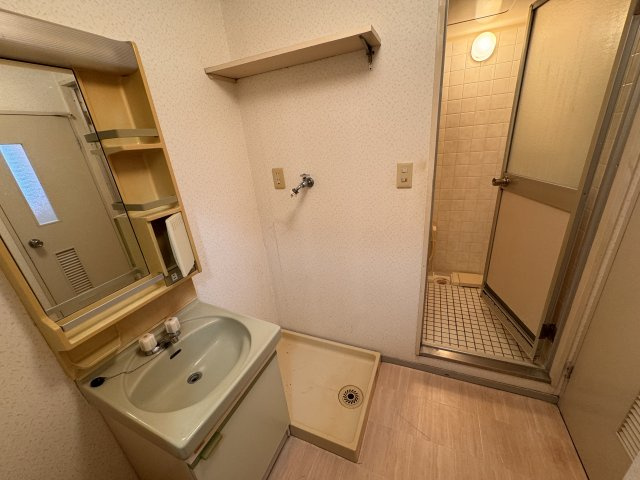 アークヒルズ志井の独立洗面台