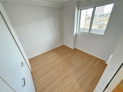 【洋室】 | ブランメゾンA