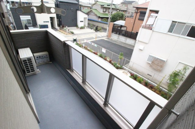 【バルコニー】 | パルテール八尾