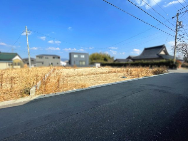 いなべ市大安町石榑東《全11区画》の前面道路含む現地写真