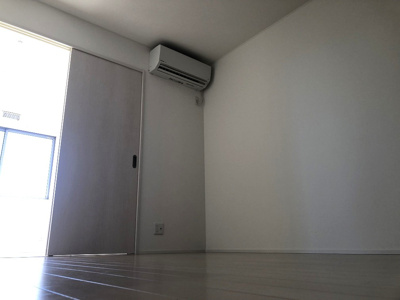 【寝室】 | シャルマン　ドミール