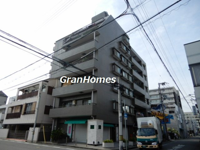 朝日プラザ船場の外観