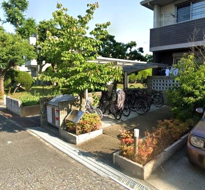 【エントランス】 | メゾンソレイユ | 駐輪場

