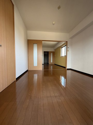 【洋室】 | クレアヒルズ浅生