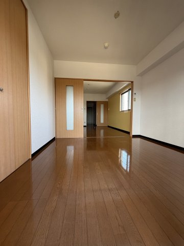 【洋室】 | クレアヒルズ浅生