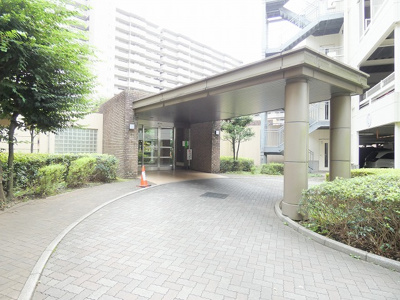 【エントランス】 | グランループ