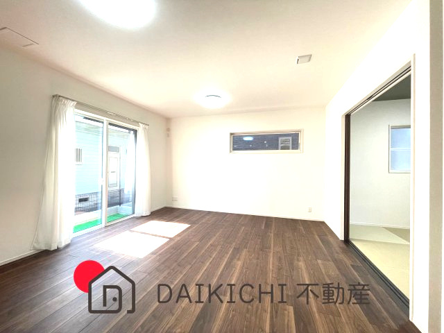 【居間・リビング】 | 行田市深水　タマタウン　新築戸建　全6棟　6号棟