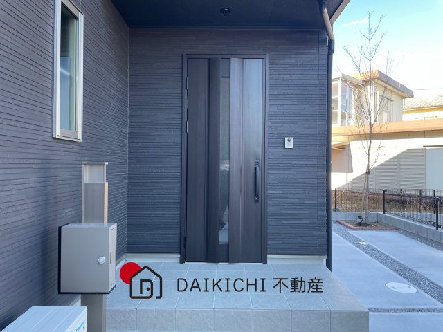 【玄関】 | 行田市深水Ⅱ　タマタウン　　新築戸建　全4棟　2号棟