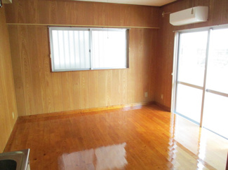 【洋室】 | メゾン坂下