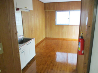 【洋室】 | メゾン坂下