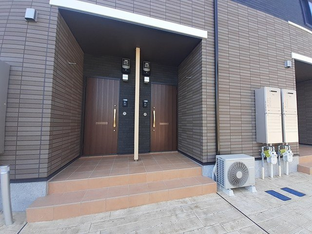 プレッソ　東加古川　Ⅲ　Ａのエントランス