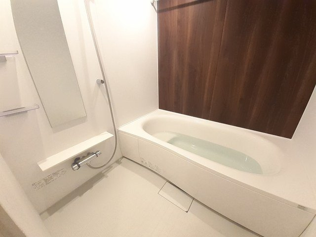 プレッソ　東加古川　Ⅲ　Ａの浴室
