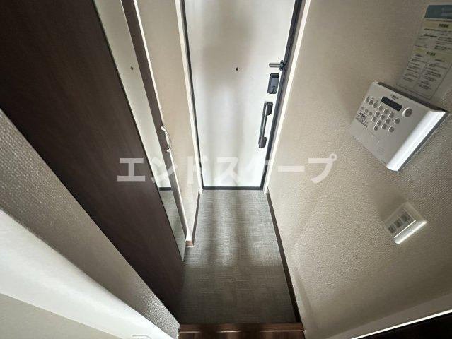 アロスネグロの玄関|高崎、前橋のお部屋探しはエンドスケープまで！お客様の理想お聞かせ下さい♪