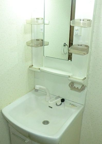 【独立洗面台】 | 独立洗面台あり、毎朝おしゃれに忙しい女性の方におすすめです