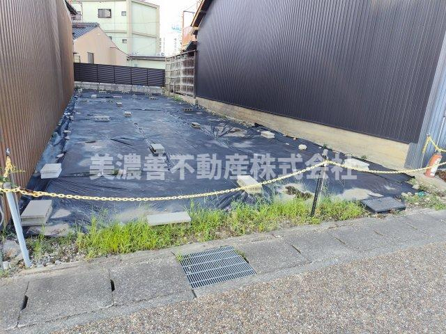 ６１５８６　岐阜市平和通土地の外観