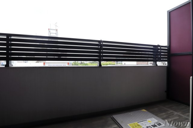 【バルコニー】 | S-RESIDENCE鶴舞駅前 | バルコニー付きです