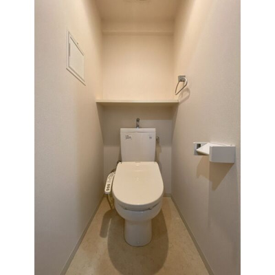 【トイレ】 | シンフォニア美野島 | 別号室の写真になります。現況優先。