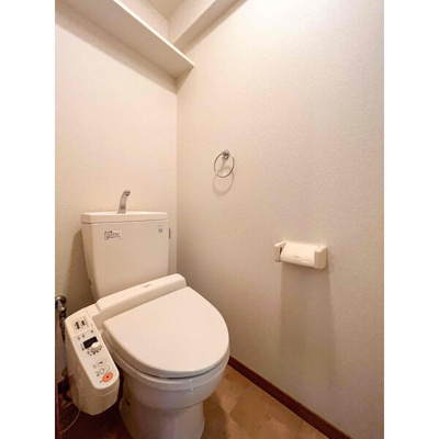 【トイレ】 | エレガンス井尻 | 別号室の写真になります。現況優先。