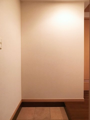 【玄関】 | ジェンティーレ六本松Ⅱ | 別号室の写真になります。現況優先。