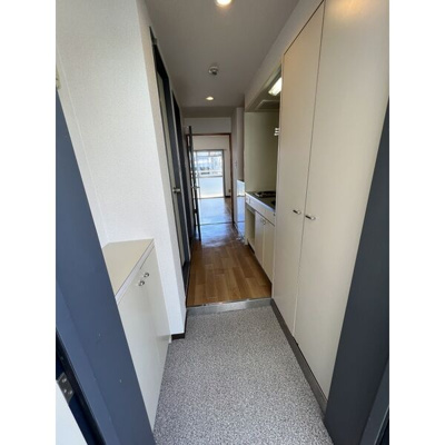 【玄関】 | シャンブル塩原 | 別号室の写真になります。現況優先。