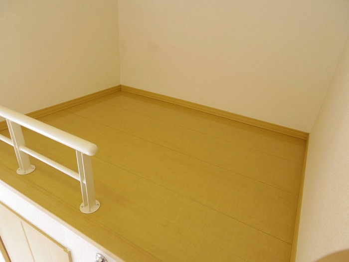 ディアコートヒルズの寝室|ロフト収納