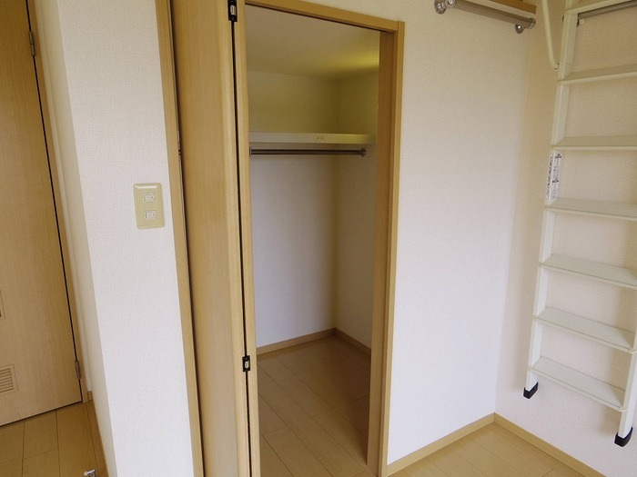 ディアコートヒルズの収納|ウォークインクローゼット