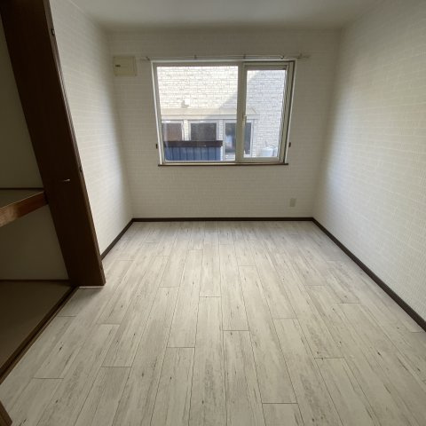 コーポプリムラの洋室|個人の部屋や寝室として使える洋室です