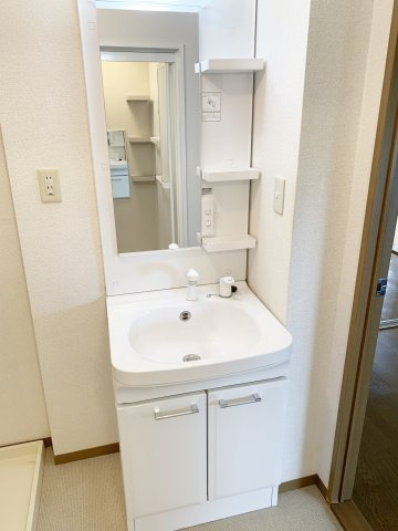 【独立洗面台】 | ファミール川辺