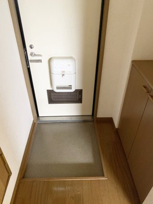 【玄関】 | ファミール川辺