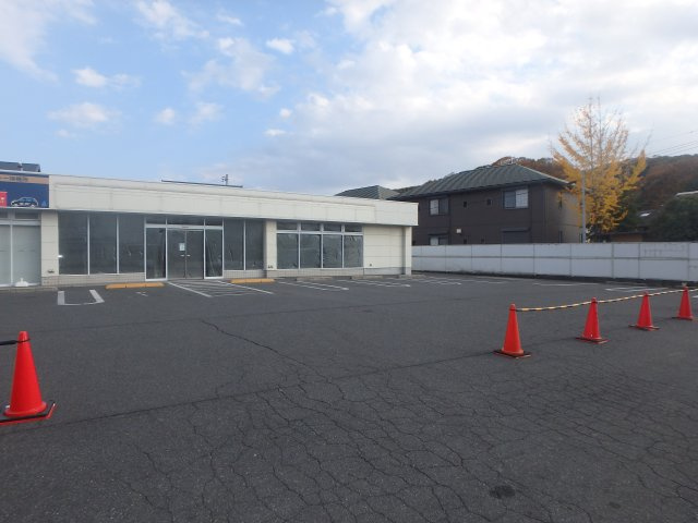 東町テナント　コンビニ跡の外観