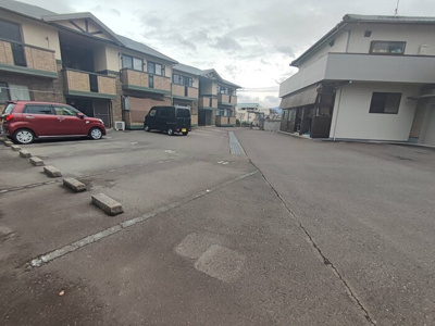 【駐車場】 | サンライズ ハイツ ＭＫ