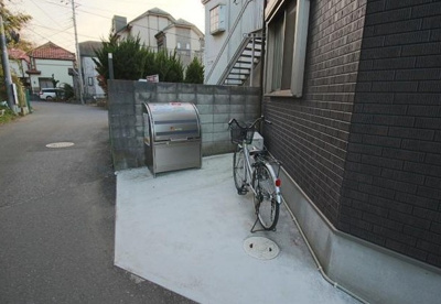 【庭】 | ベラピューマ実籾